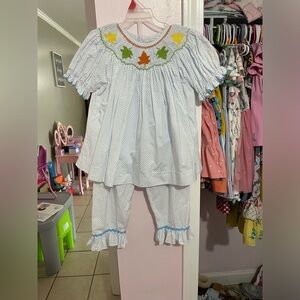 Smocked toddler girl outfit size 4T